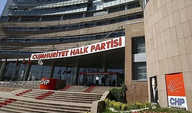 CHP, Cumhurbaşkanlığı kararnamelerinin iptali için AYM'ye başvurdu