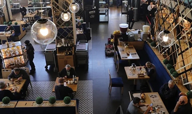 Restoranlardan tepki çeken yeni uygulama: Rezervasyona da para ödenecek