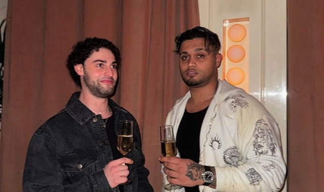 Bahis Baronu Murat Şahin 'in Yeğeni ,Çağrı Şahin 'le Aynı Kare: TikTok Fenomenleri ve Rapçiler Neye Aracılık Ediyor?