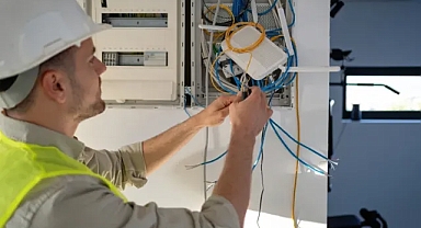 İnternet Altyapısı Bahanesiyle Vurgun: 801 Kişiyi Dolandırdılar, 90 Şüpheli Yakalandı